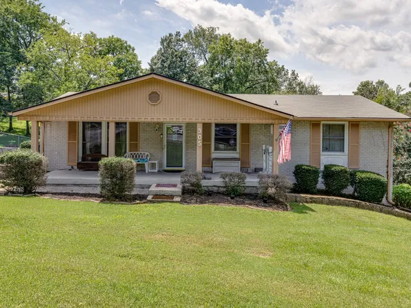 305 Bonnavue Dr, Hermitage, TN 37076