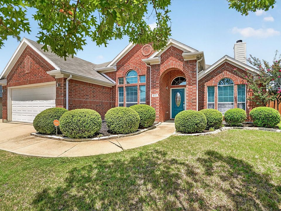 817 Peach Ln, Burleson, TX 76028 | MLS #21348865 | Zillow