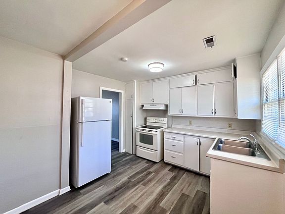 2nd image of 1610 5th Ave #B