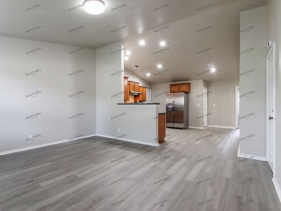 4th image of 7847 E 132nd Pl S