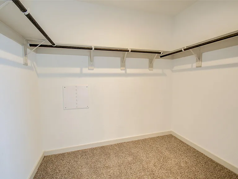 7911 Murciana Dr — Photo 27