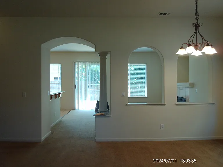 634 Falling Rock Ct — Photo 6