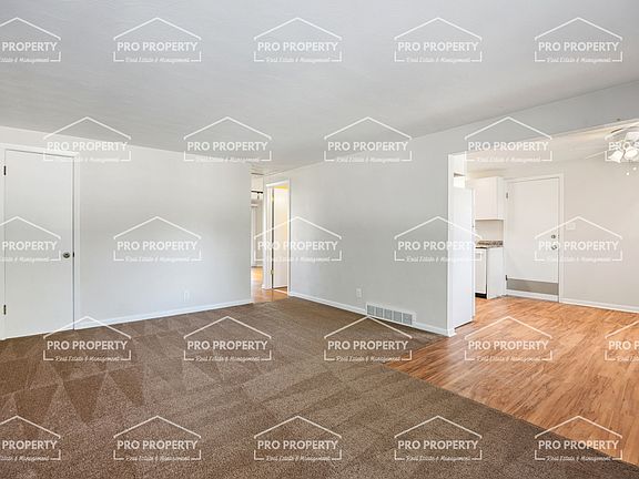 5th image of 905 W Kelly Dr