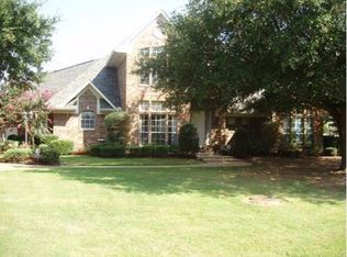 323 Hunters Holw, Bossier City, LA 71111