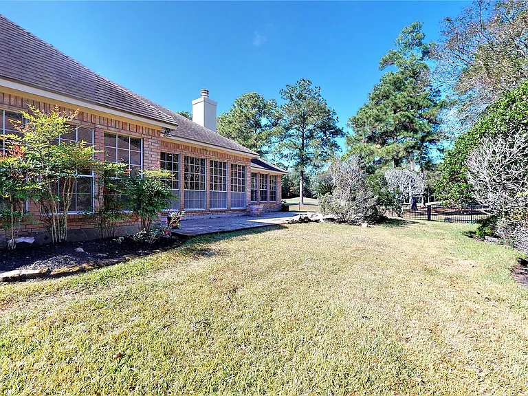 3 Gingerwilde Pl — Photo 31