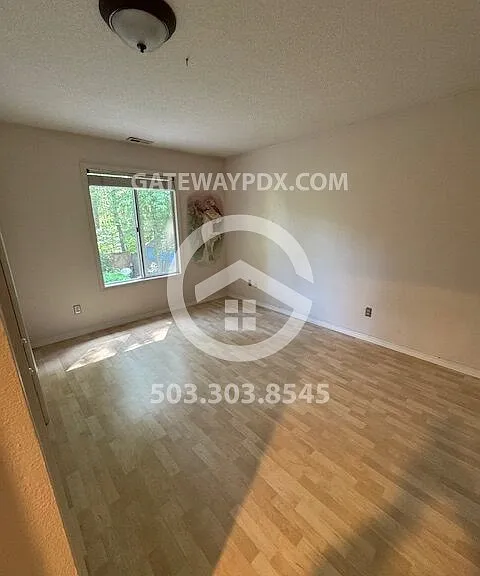 17490 Hill Way — Photo 28