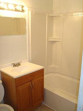 5th image of 85 Woodard Ave