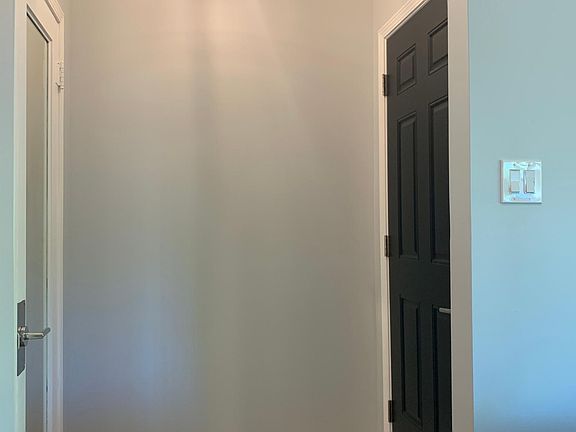 4th image of 605 N Humphrey Ave #1