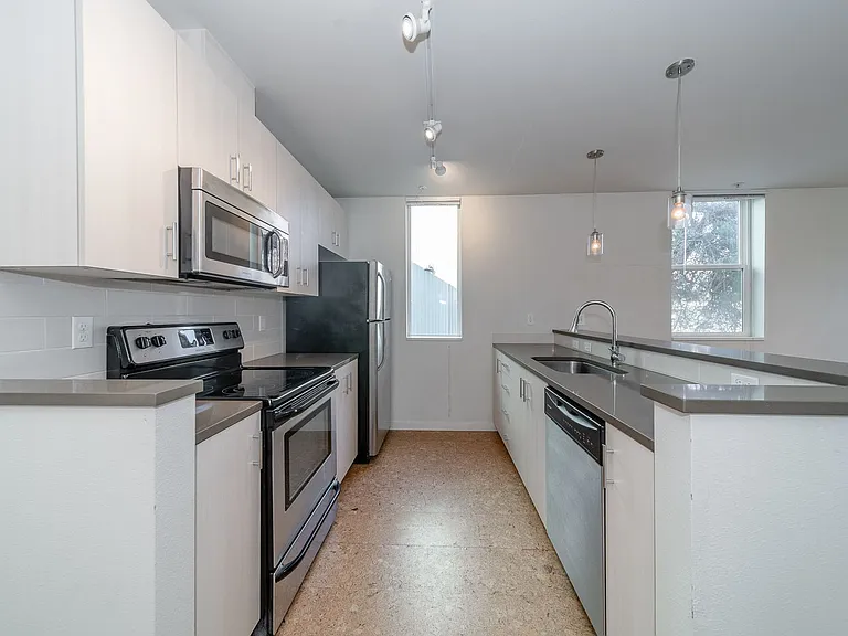 Adrianna Apartments — Photo 2