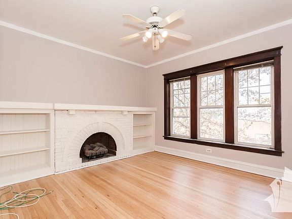 5th image of 1763 W Sunnyside Ave #425