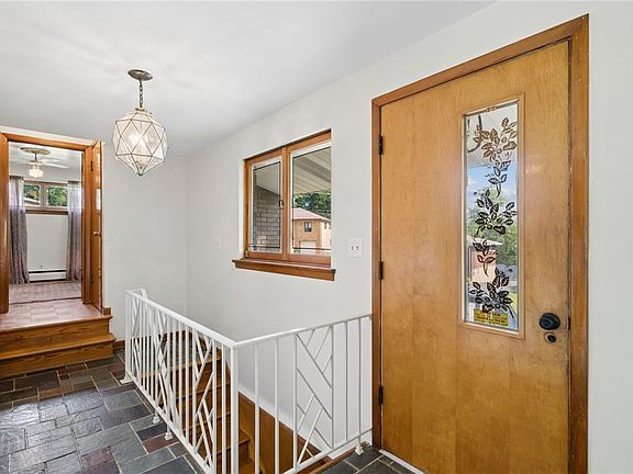4th image of 101 Hibiscus Dr