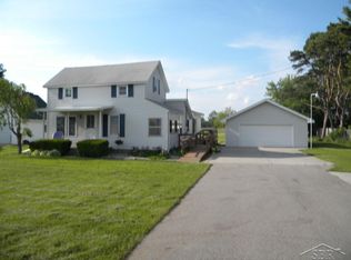 9610 Frost Rd, Saginaw, MI 48609