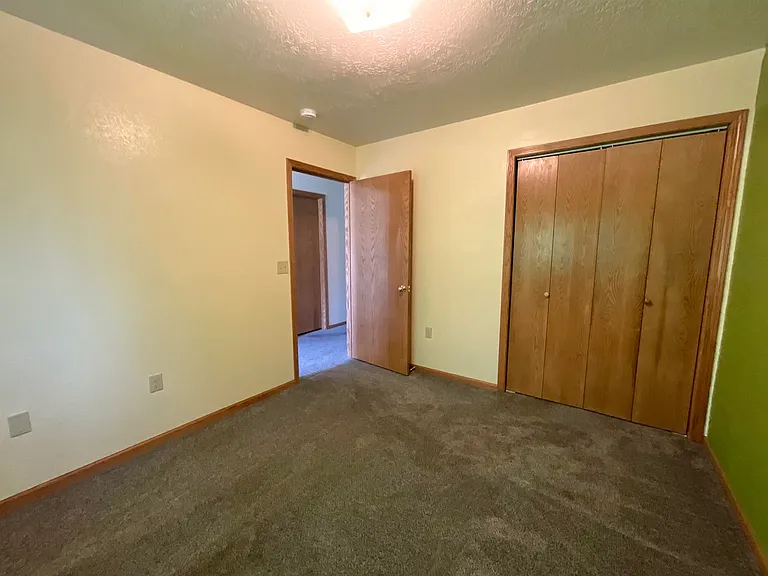 2311 W 5th St — Photo 6