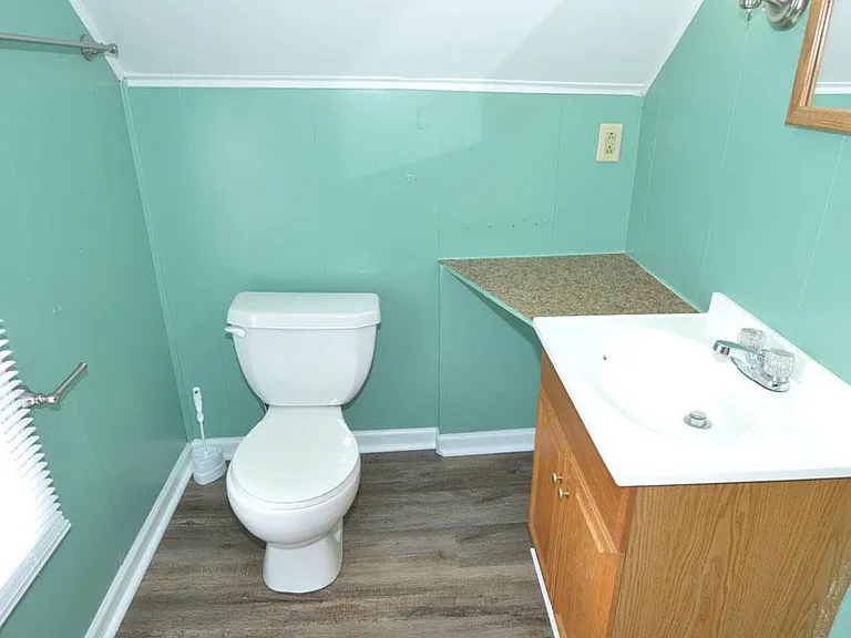212 S Wooster Ave #3 — Photo 4