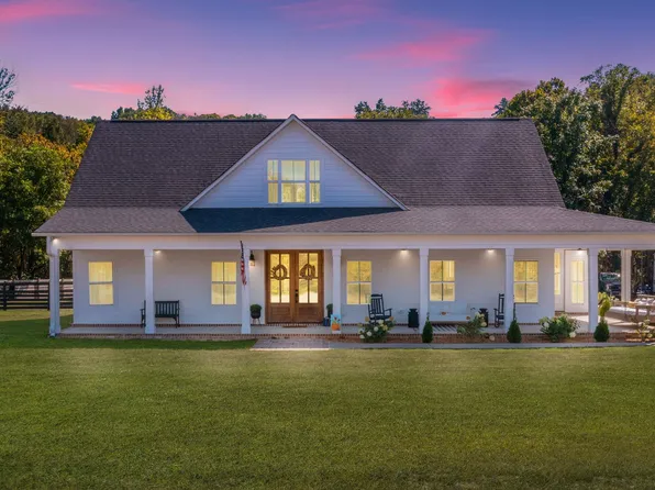 230 McDeal Rd, Fayetteville, TN 37334