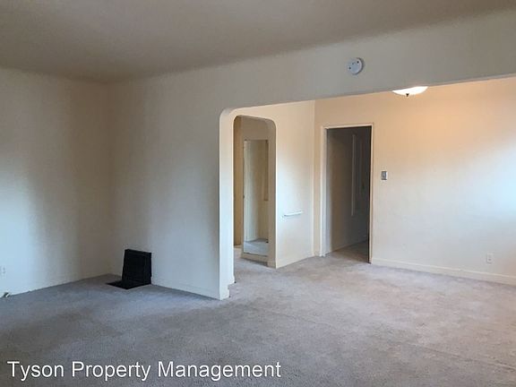 4th image of 3402 Grand Ave NE
