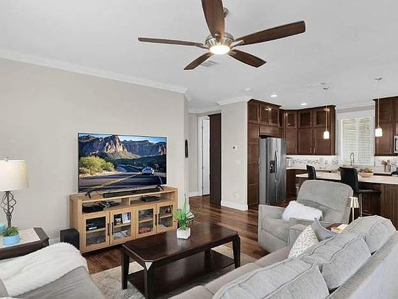 4th image of 3300 E Broadway Rd #252