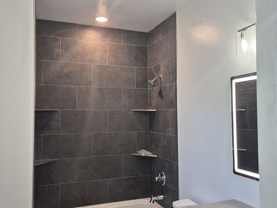FULL BATH 1