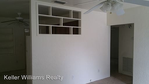 3rd image of 3235 35th Ave N