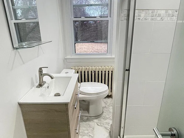 9066 Baltimore Ave — Photo 38