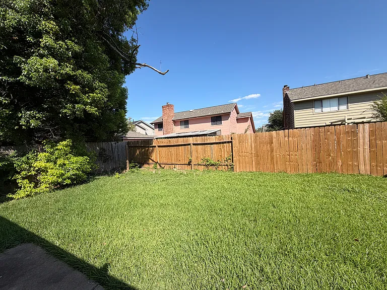 2931 Pepper Wood Dr — Photo 17