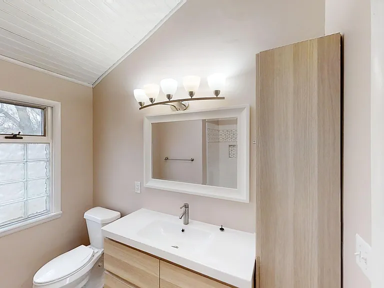 6708 N Walnut St — Photo 9
