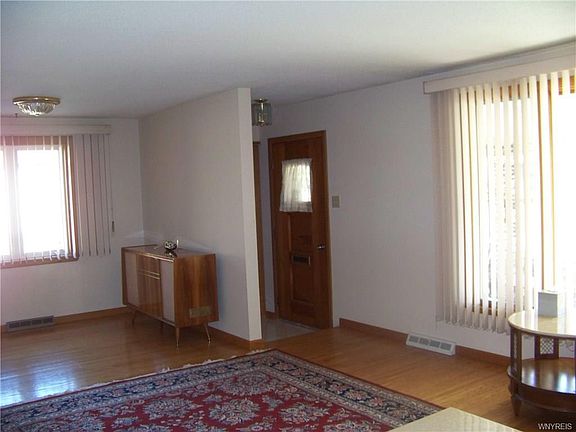 5th image of 172 Marrano Dr
