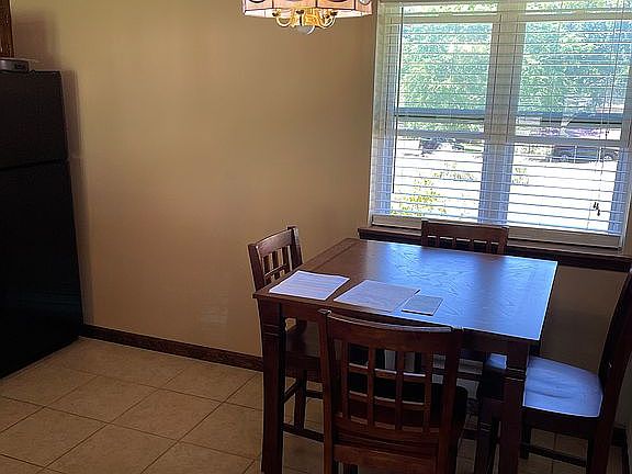 2nd image of 17 Tanglewood Dr