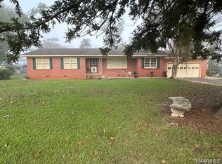 65 Blackmon Dr, Coosada, AL 36020