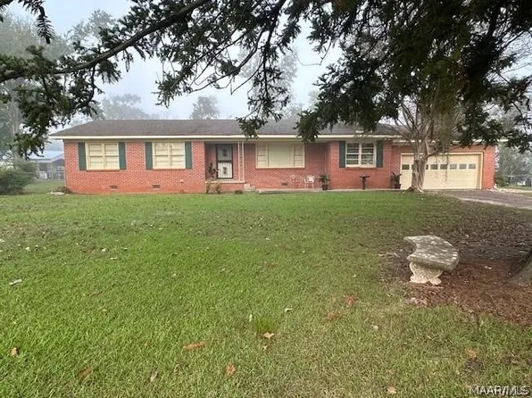65 Blackmon Dr, Coosada, AL 36020