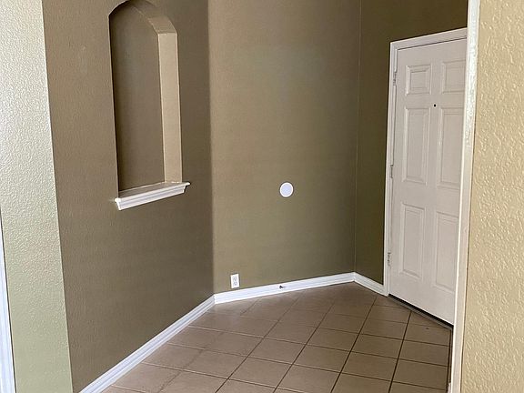 3rd image of 2116 Kimra Ln