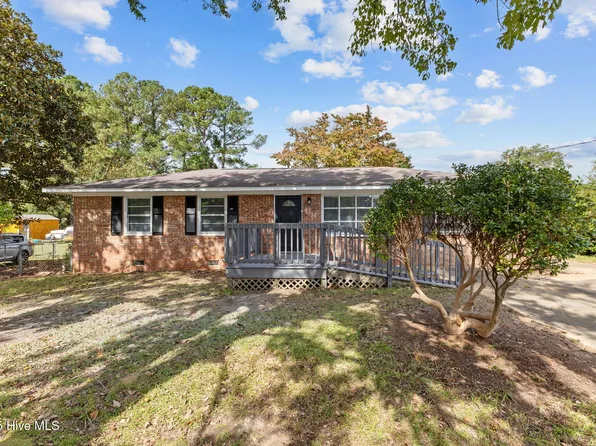 1102 Danbury Road, Fayetteville, NC 28311