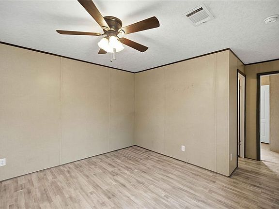 3rd image of 3342 SW 166TH COURT ROAD