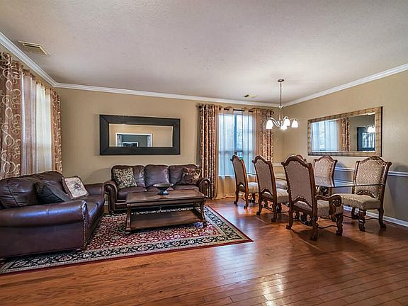 4th image of 3803 Saxon Hollow Ct