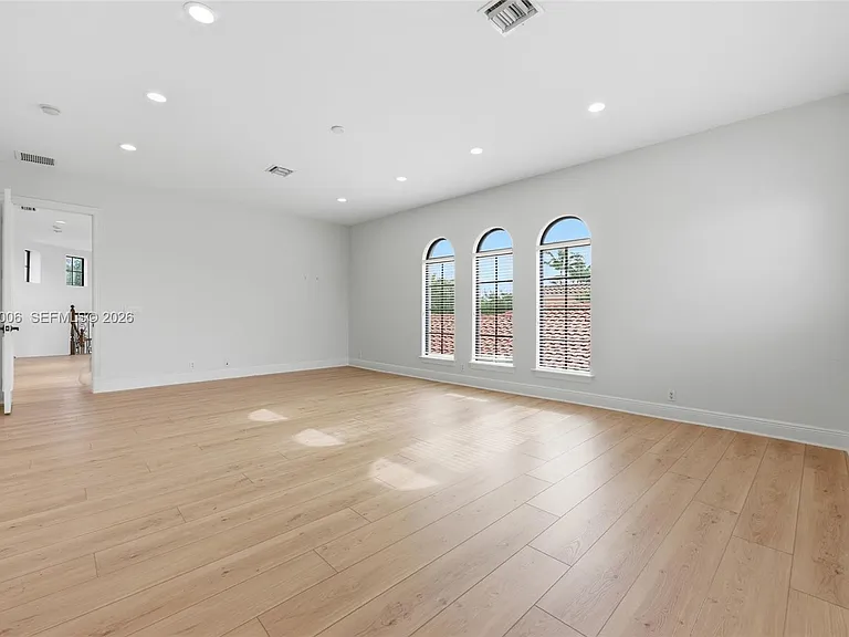 9564 Exbury Ct — Photo 36
