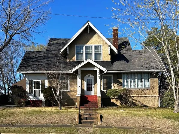 109 Elm St, Poplar Bluff, MO 63901