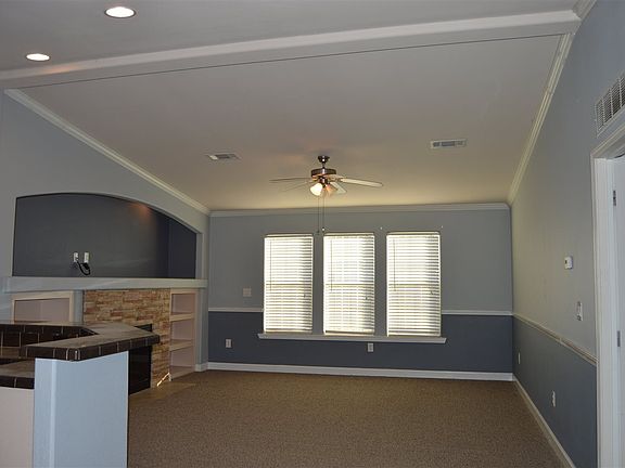 4th image of 8958 Dogwood Dr