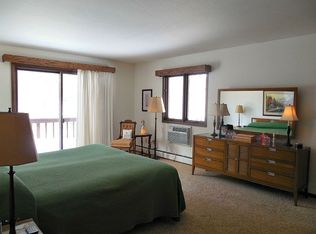 1308 S Hemlock St, Iron Mountain, MI 49801
