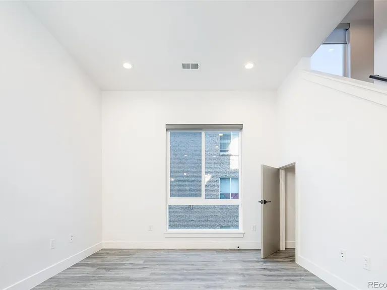 3450 S Corona St #E — Photo 4