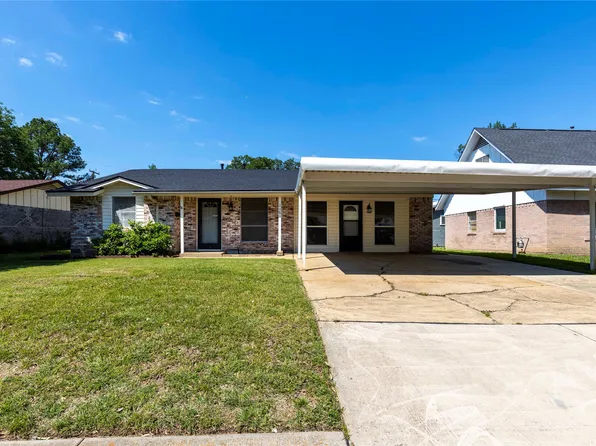 1161 Pebblebrook Dr, Lewisville, TX 75067