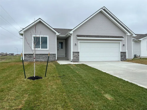 2839 22nd St SW, Altoona, IA 50009