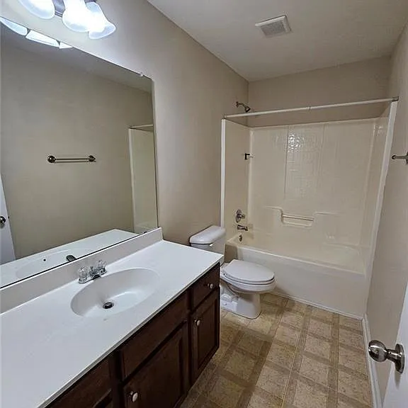 3755 Long Lake Dr — Photo 28