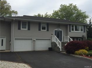 4 Lester Dr, Orangeburg, NY 10962