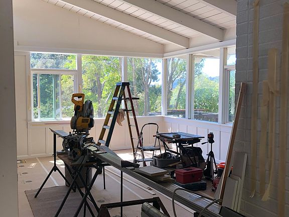 2nd image of 133 San Francisco Blvd