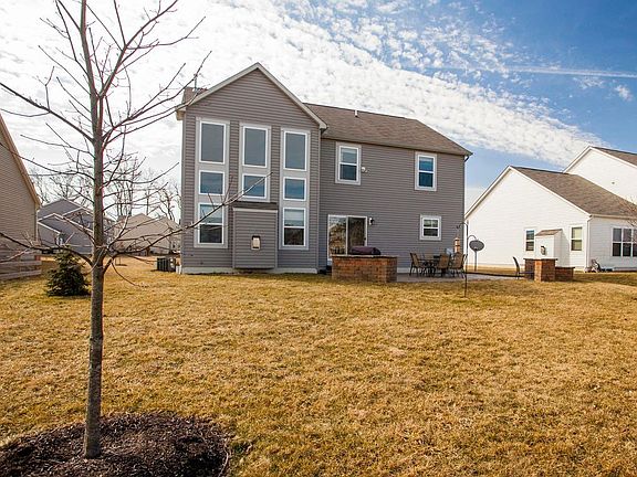 4th image of 965 Huntley Dr