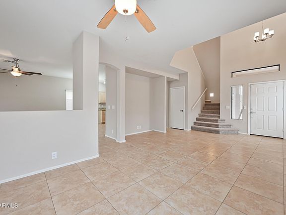 4th image of 8916 W Paradise Dr