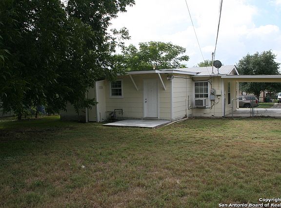3rd image of 159 Heather Ave