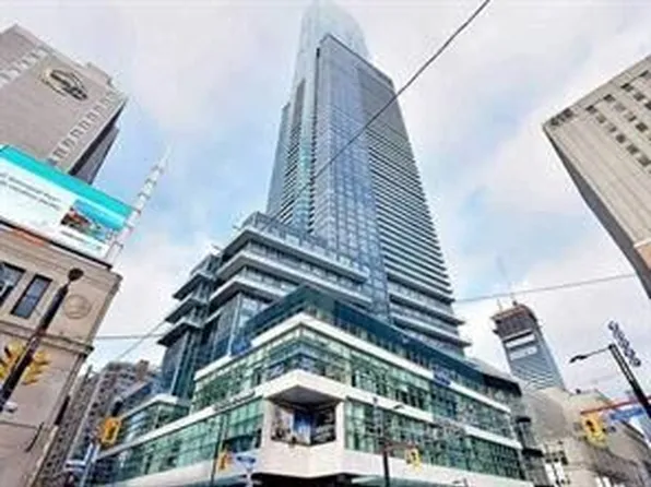 386 Yonge St, Toronto, ON