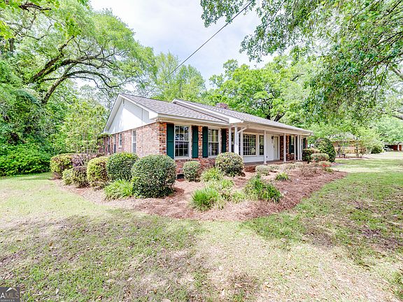 2nd image of 788 Southside Dr