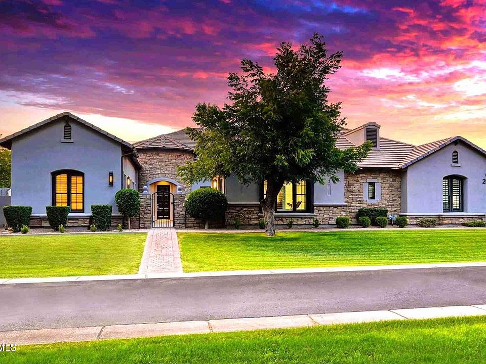 1st image of 20190 E SUNSET Court